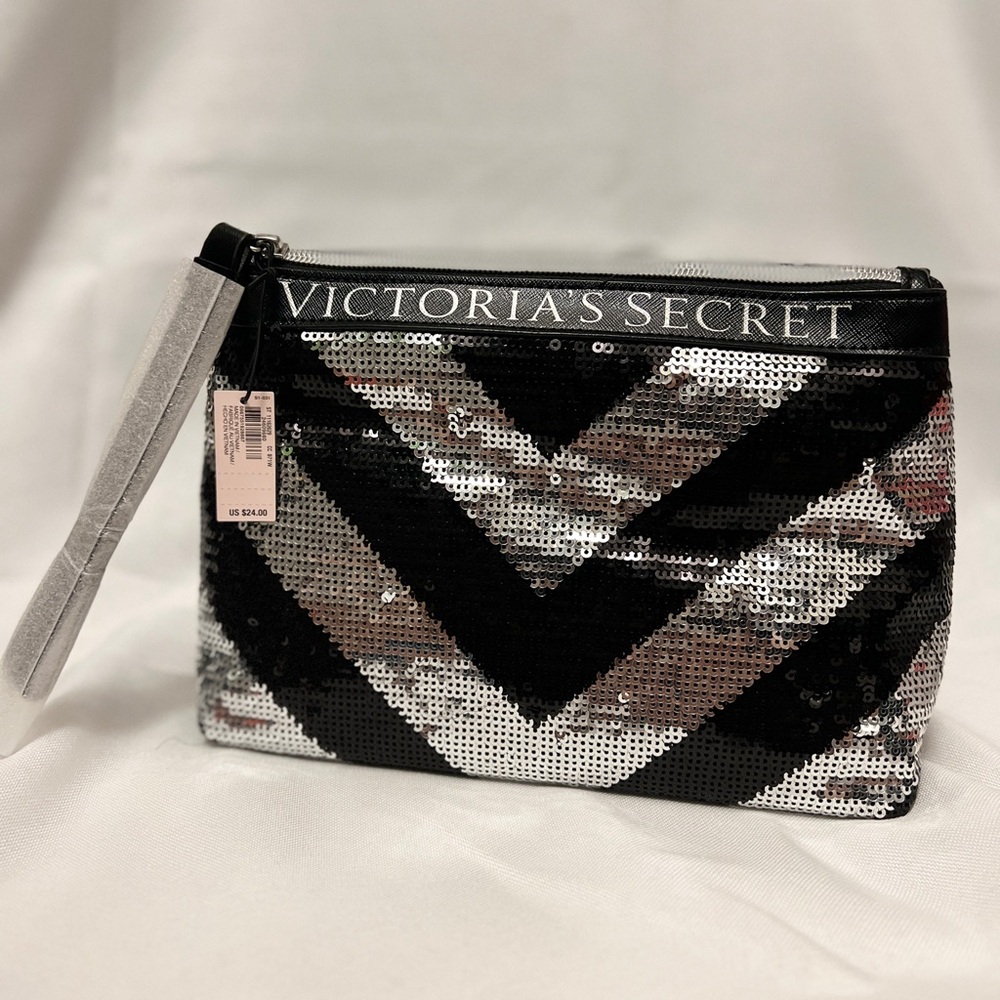 NWT Victoria's Secret Black and Silver Sequin Clutch